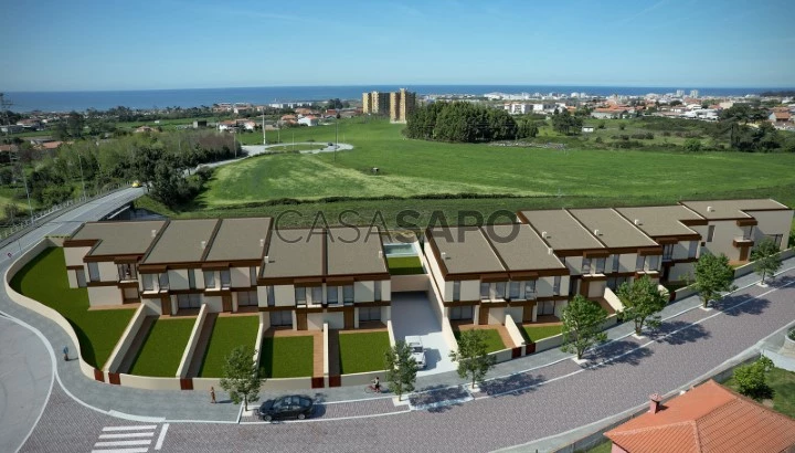 Moradia T3 Duplex para comprar em Vila do Conde