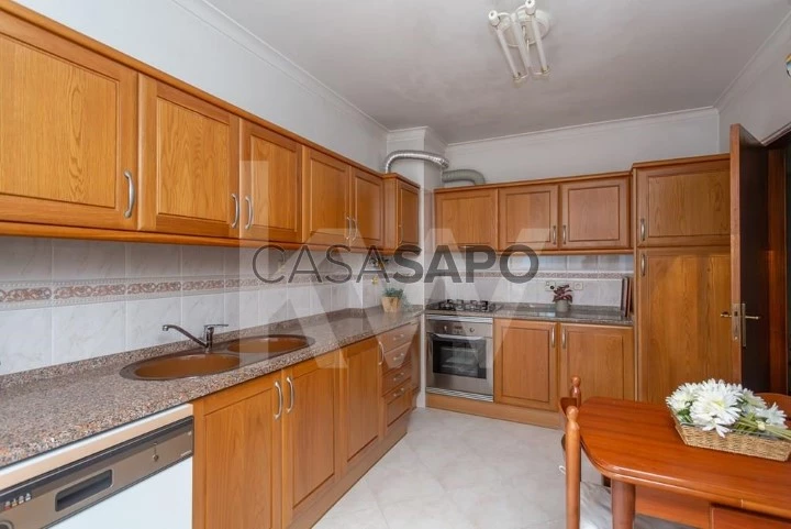 Apartamento T2 para alugar em Oeiras