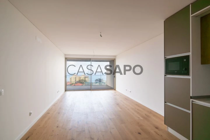 Apartamento T1 Amparo - Sala de estar e jantar