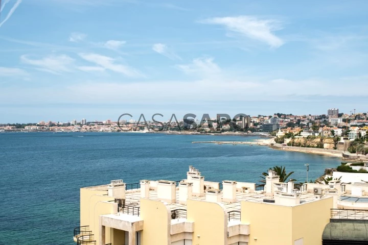 Apartamento T5 Triplex para comprar em Cascais