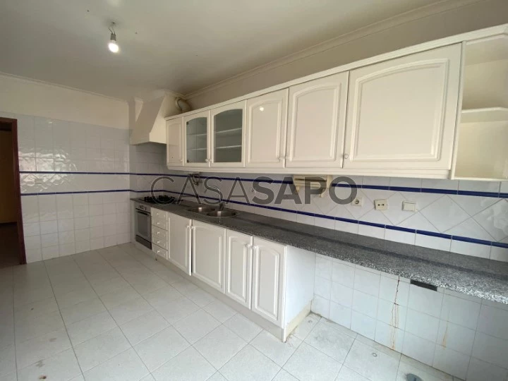 Apartamento T2 para comprar em Sintra