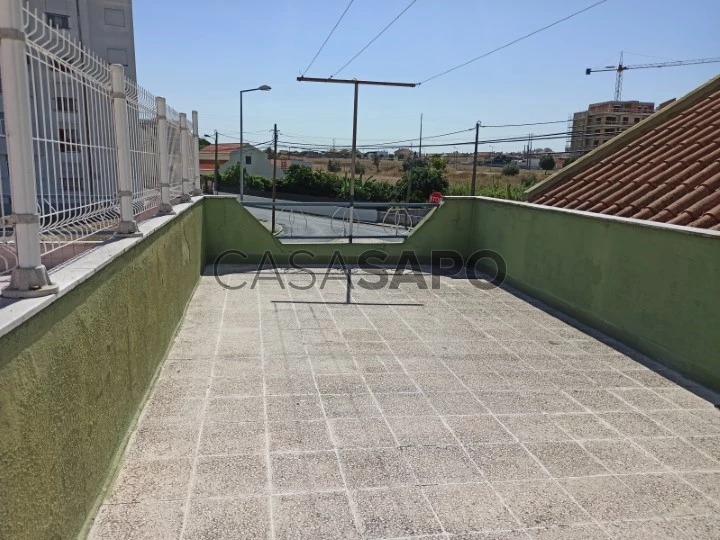 Moradia T3+2 Duplex para comprar no Montijo