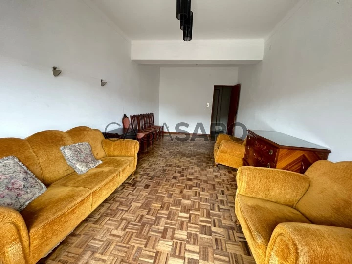 Apartamento T4 para comprar em Caldas da Rainha