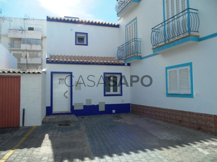 Moradia T2 Duplex para comprar em Vila Real de Santo António