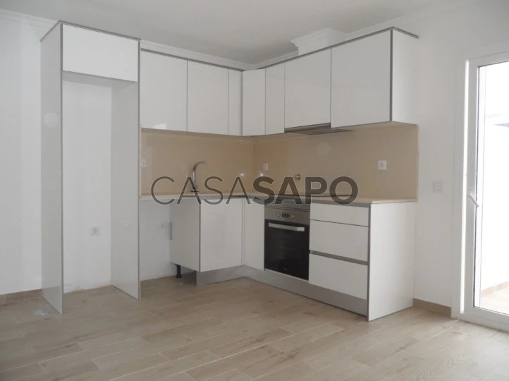 Apartamento T2 Duplex para comprar em Vila Real de Santo António