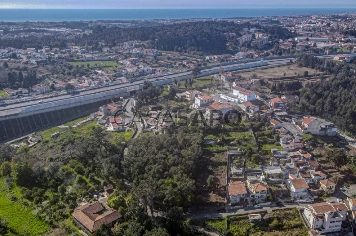 Terreno para comprar em Vila Nova de Gaia