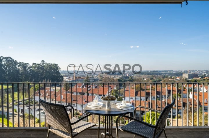 Apartamento T4 para comprar em Maia