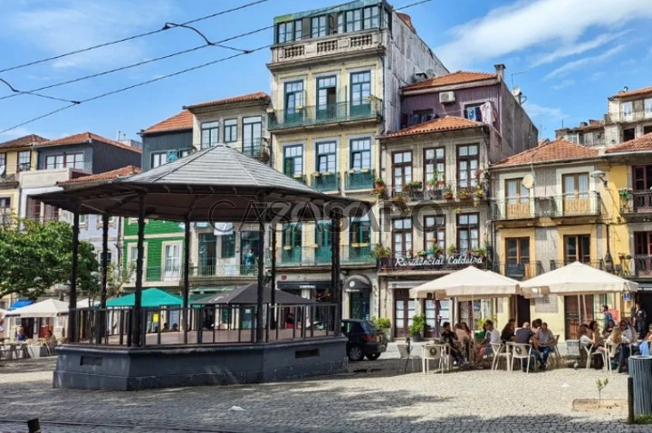 Comercial T0 para comprar no Porto
