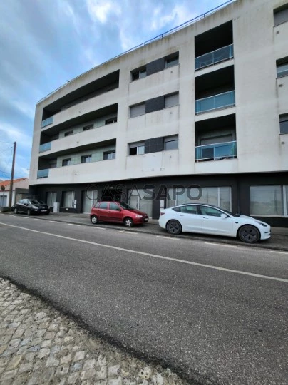 Loja+garagem-Leiria-Pataias-GoldenProperties