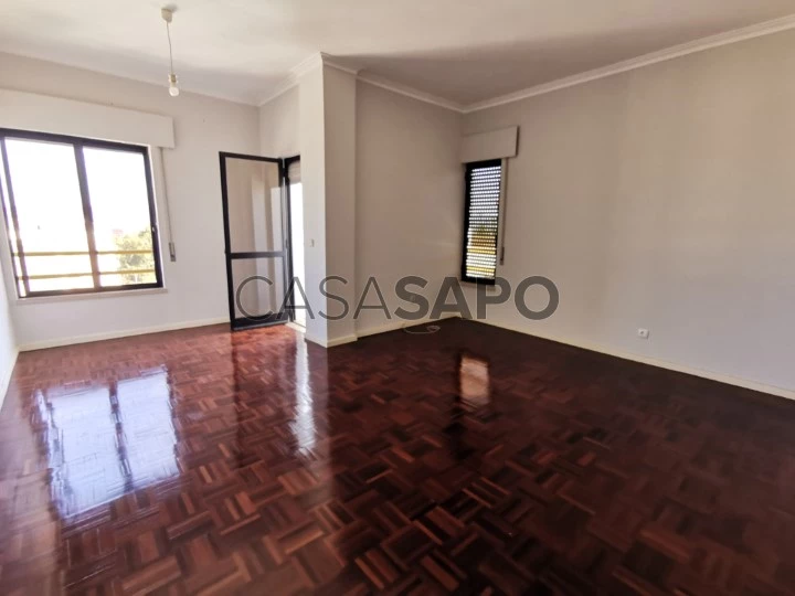 Apartamento T3 para comprar em Faro