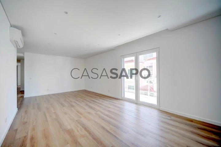 Apartamento T3 para comprar em Cascais