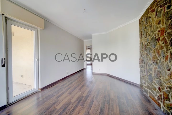 Andar de Prédio T13 para comprar em Cascais