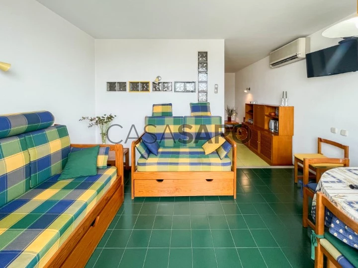 Apartamento T0+1 para comprar em Loulé