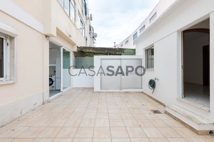 Apartamento T1 para comprar em Loures