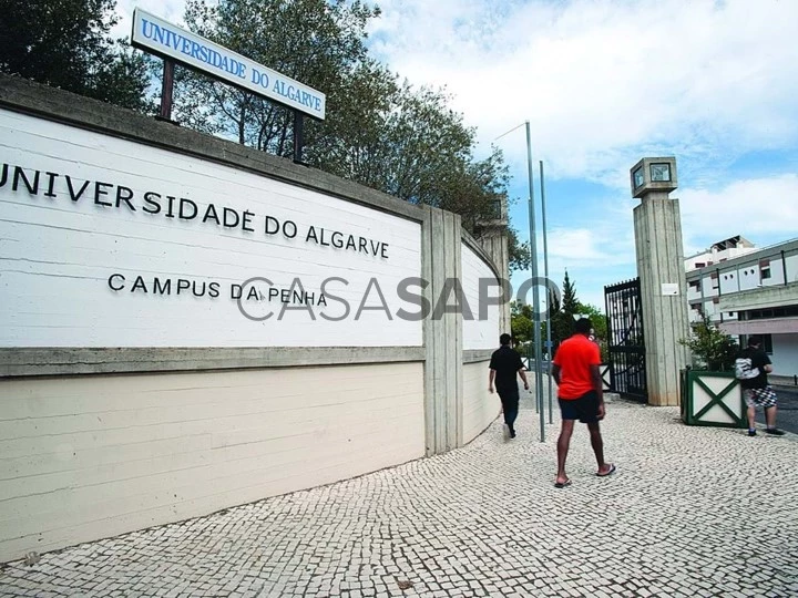 Terreno junto à Universidade do Algarve - Penha