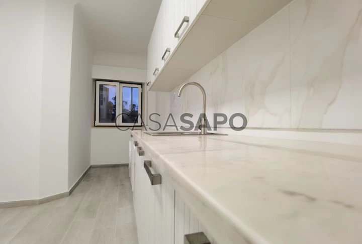 Apartamento T2 para comprar em Sintra