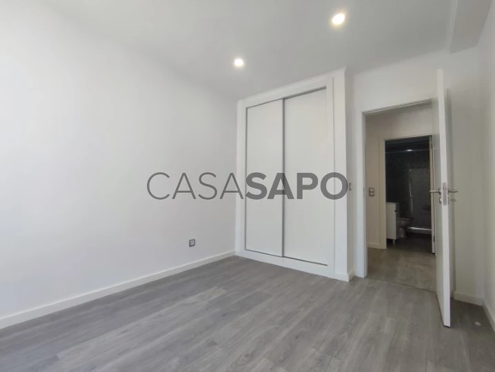 Apartamento T1 para comprar em Sesimbra