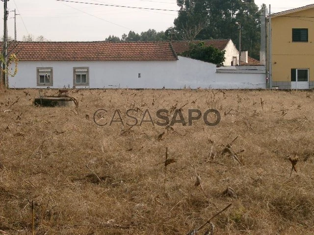 Terreno para comprar em Santa Maria da Feira