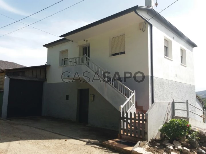 CASA CERCANA A BECERREA