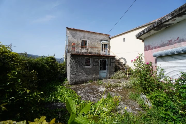 Maison à récupérer, Paderne, Melgaço