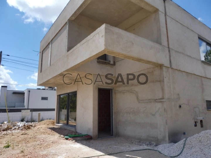 Exterior - Terreno Urbano com área de 357 m² para construção de moradia, na Quinta das Maçarocas, Albarraque.