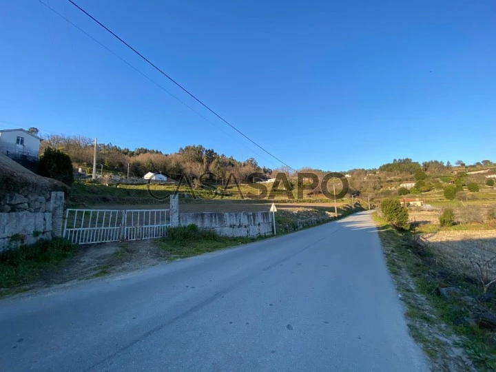 Terreno para comprar em Paredes de Coura