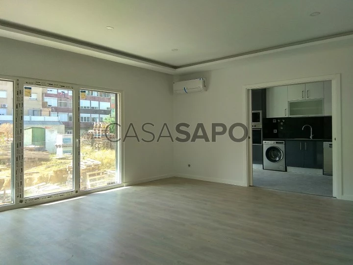 Apartamento T3 para comprar no Seixal