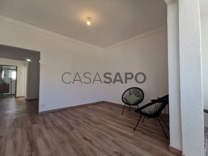 Apartamento T2 para comprar em Almada