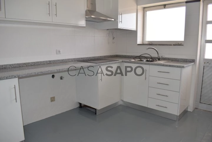 Apartamento T3 para alugar na Figueira da Foz