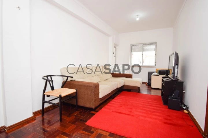 Apartamento T2 para comprar na Amadora