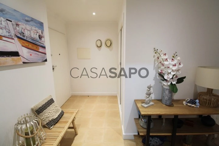 Apartamento T1+1 para comprar em Albufeira