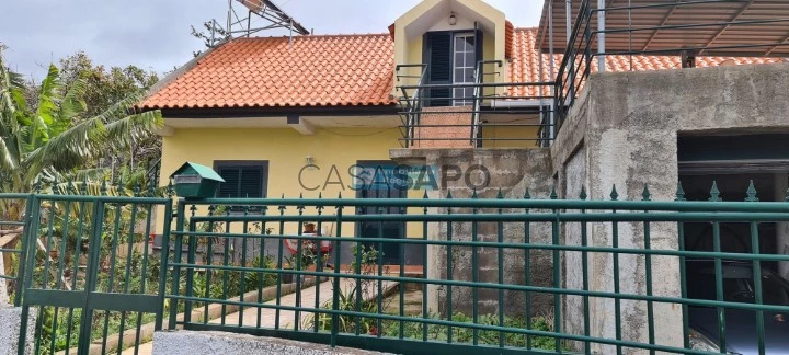 Moradia T2+2 Duplex para comprar em Calheta (Madeira)