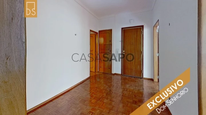 Apartamento T4 para alugar em Loures