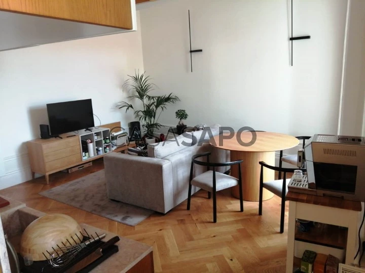 Apartamento T0 Duplex para alugar no Porto
