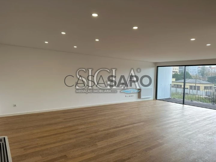 Apartamento T3 para alugar em Vila Nova de Gaia