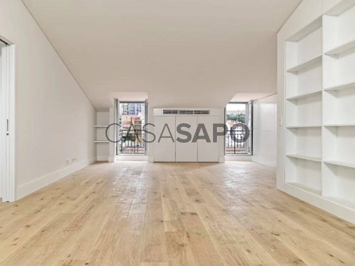 Apartamento T3 para comprar em Lisboa