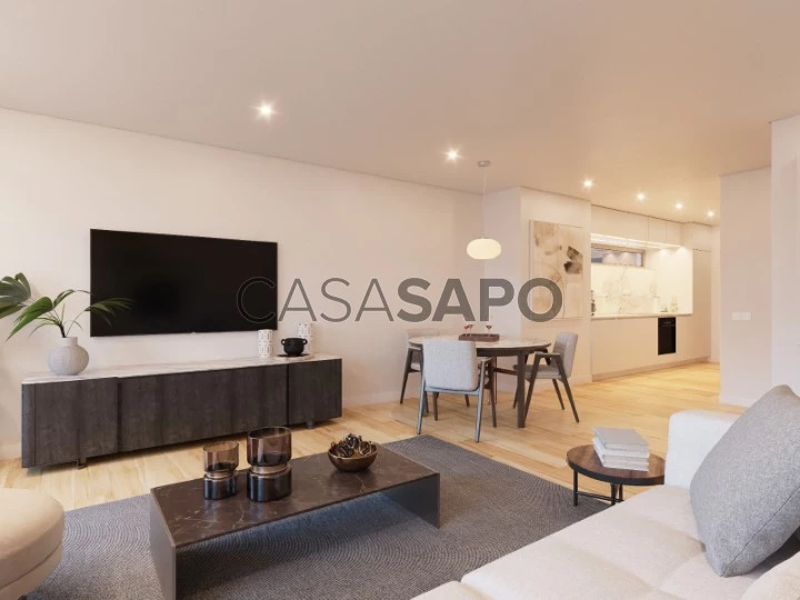 Apartamento T2 com estacionamento, Campolide, Lisboa