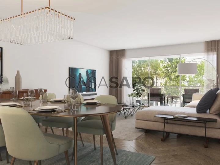 2-bedroom apartment with balcony, parking and storage room, Av. Novas, Lisbon