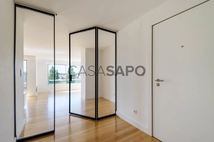 Apartamento T3+1 para comprar no Porto