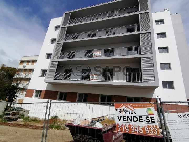 Apartamento T2 para comprar em Loures