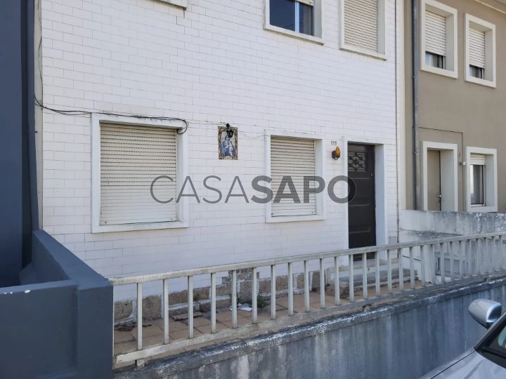 Moradia T3 Duplex para comprar no Porto