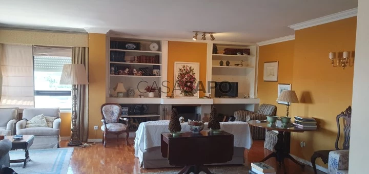 Apartamento T5 para comprar no Porto