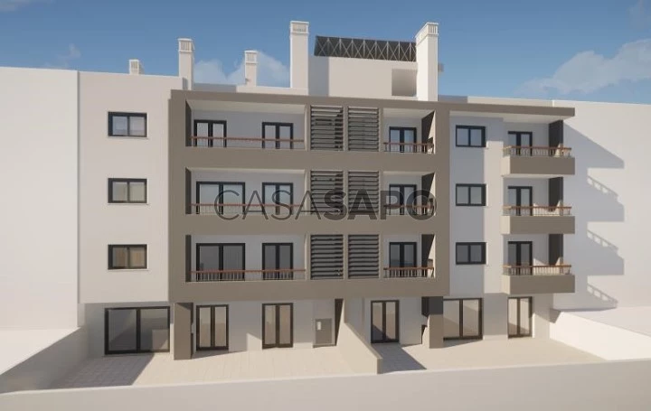 Apartamento T3 Triplex para comprar em Faro