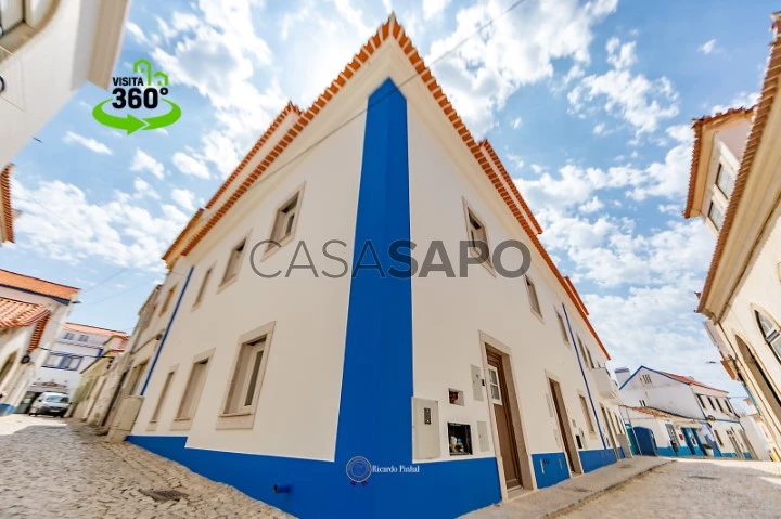 Fachada - Moradia, A Casa das Casas