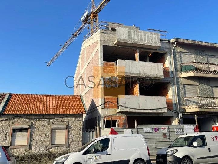 Bloco de apartamentos para comprar no Porto