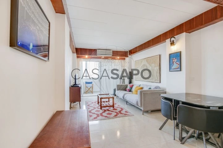 Apartamento T2 para comprar em Almada