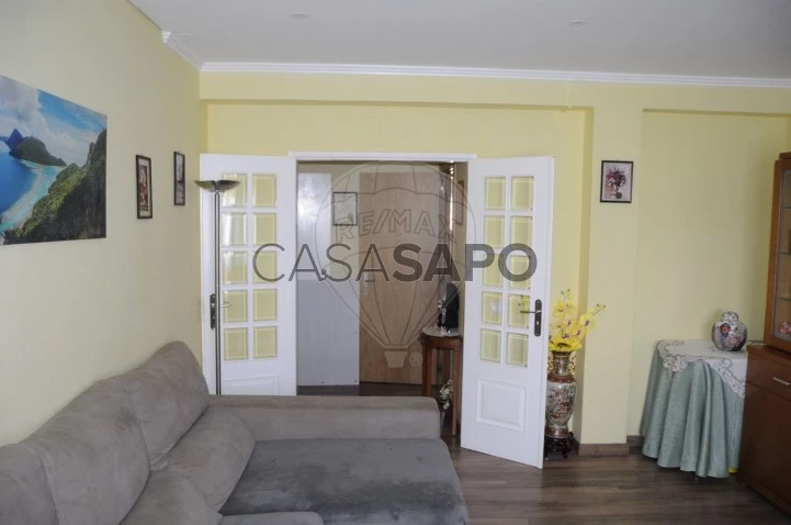 Apartamento T2 para comprar no Cadaval