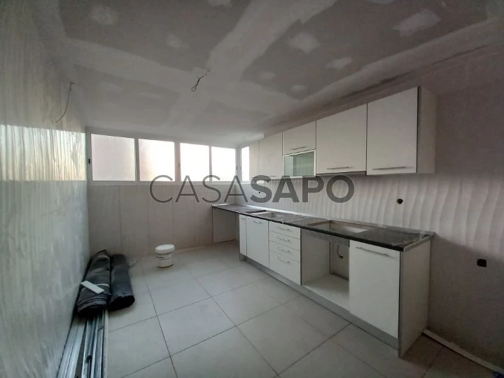 Apartamento T2 para comprar no Barreiro