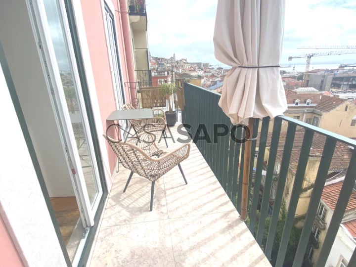 Apartamento T3 Duplex para alugar em Lisboa