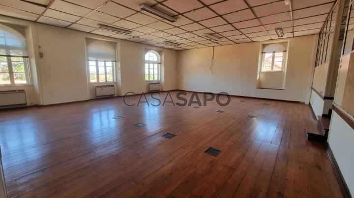 Edifício para serviços vende-se Taveiro, Coimbra